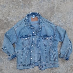 H&M vintage trucker look oversize denim jacket